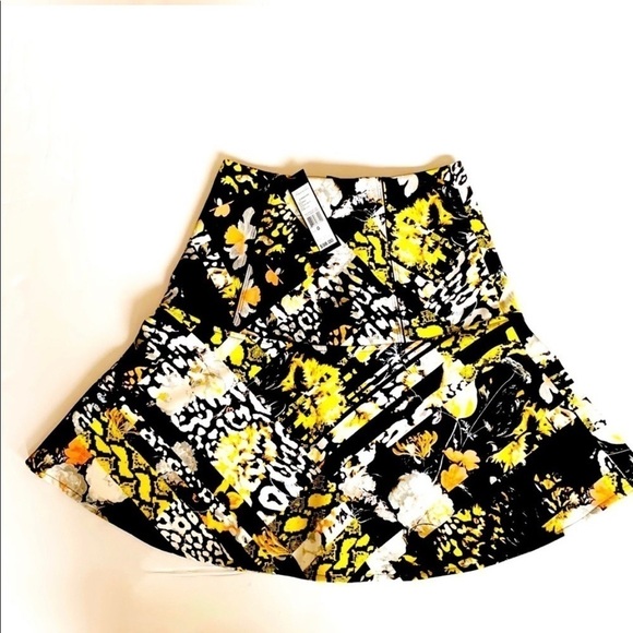Kenneth Cole fit and flare black floral skirt size 0 NWT - Picture 1 of 7